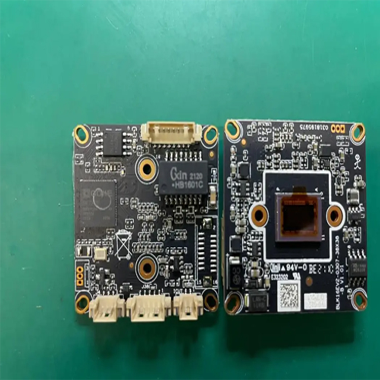 The Evolution and Impact of Integrated Circuits in Modern Electronics